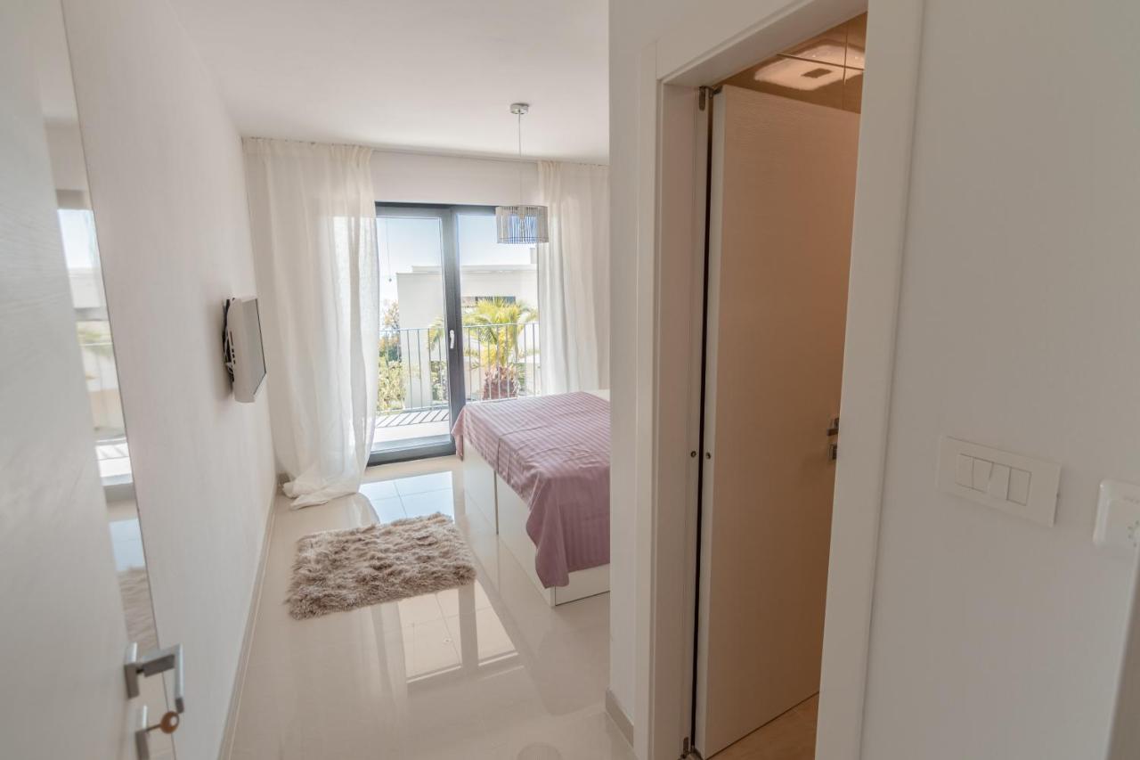 Villa The Boat With Rooftop Pool Matulji Exterior foto