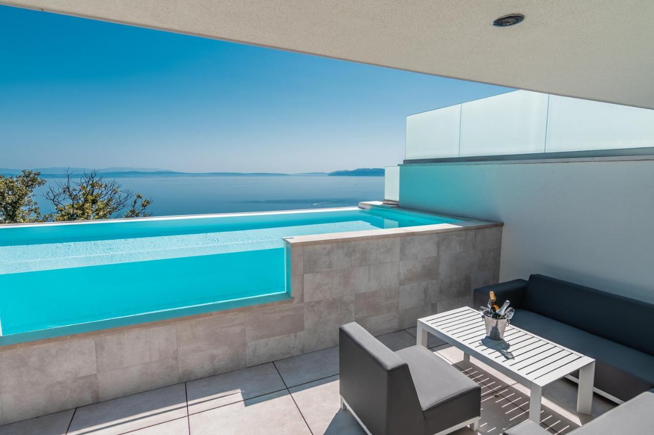 Villa The Boat With Rooftop Pool Matulji Exterior foto